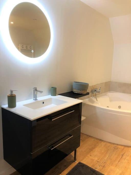 Appartement Au Calme Entre Terre Et Mer. Proche Honfleur Barneville-la-Bertran Ngoại thất bức ảnh