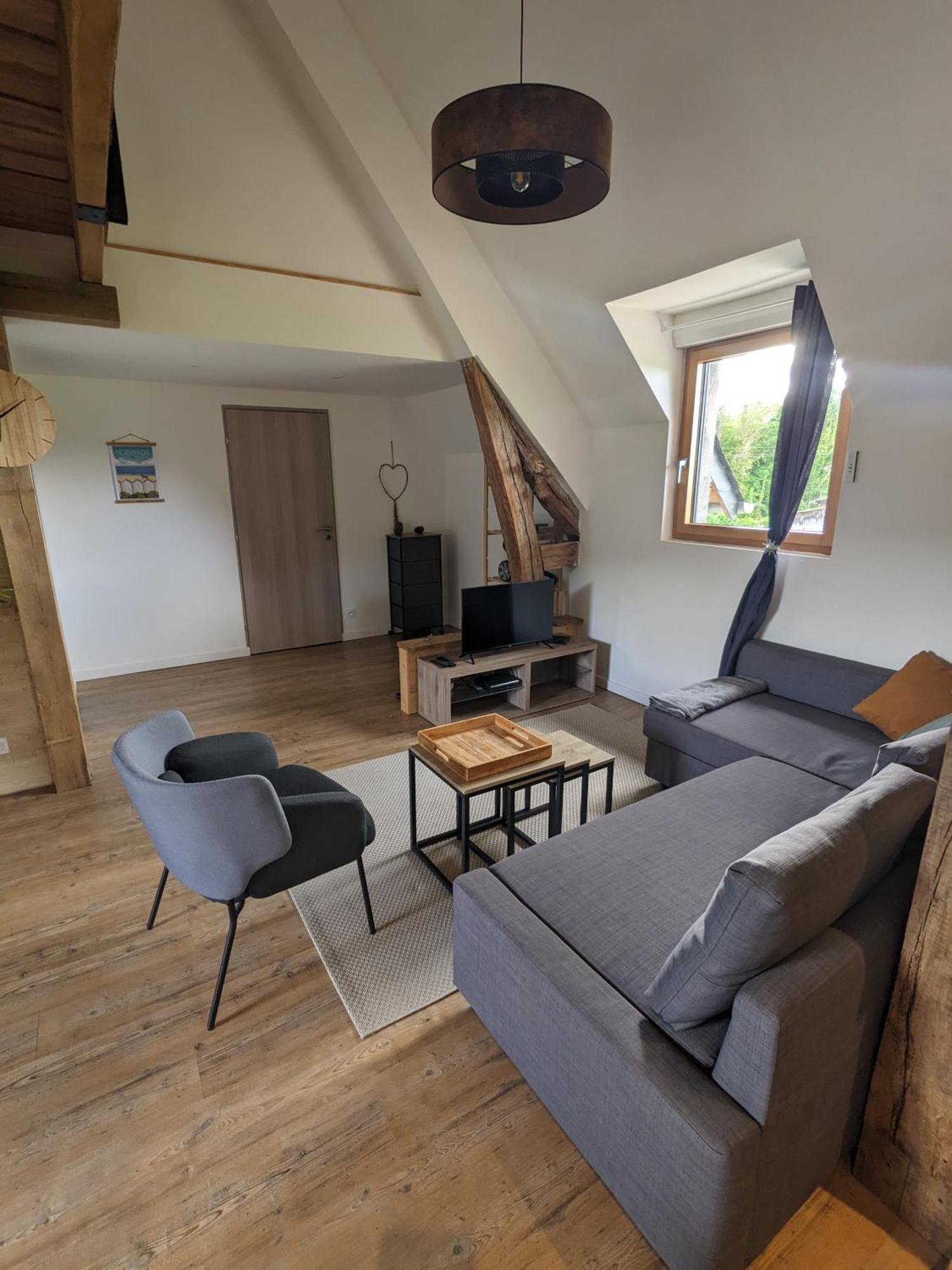 Appartement Au Calme Entre Terre Et Mer. Proche Honfleur Barneville-la-Bertran Ngoại thất bức ảnh